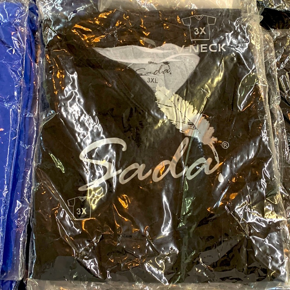SADA Black V-Neck short sleeve shirt 3x4x5x